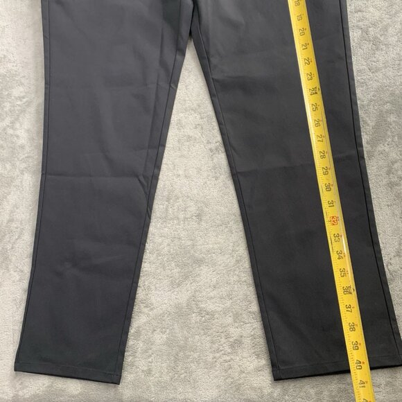 Vuori Cascade Tech Pants Men’s 38x30” Chino Black Lightweight Performance Preppy - Picture 4 of 11